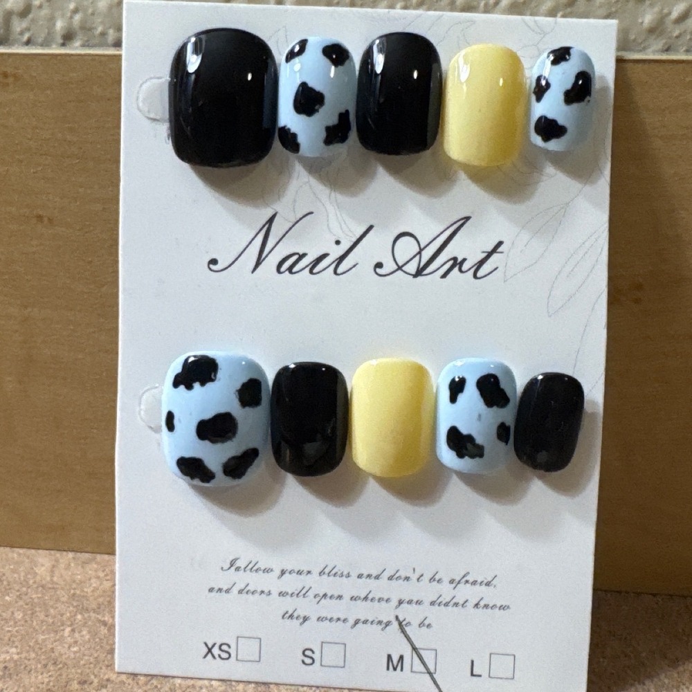Cow Print Press‎ On Nails Black Blue Yellow Square Short Nail Art